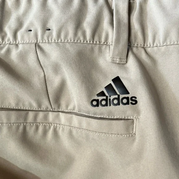 Adidas Tan Golf Athletic Chino Pants Classic Style Men’s 44 stretch button waist - Picture 15 of 16